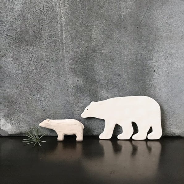 East of India - Small White Wooden Polar Bear ornament East of India - Small White Wooden Polar Bear
