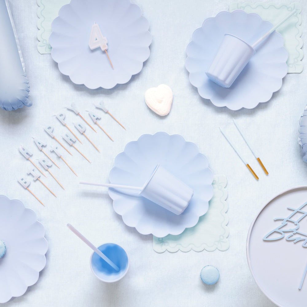 Light Blue Frill Plastic Party Plates x 4 - Eco Friendly Party party plates Light Blue Frill Plastic Party Plates x 4