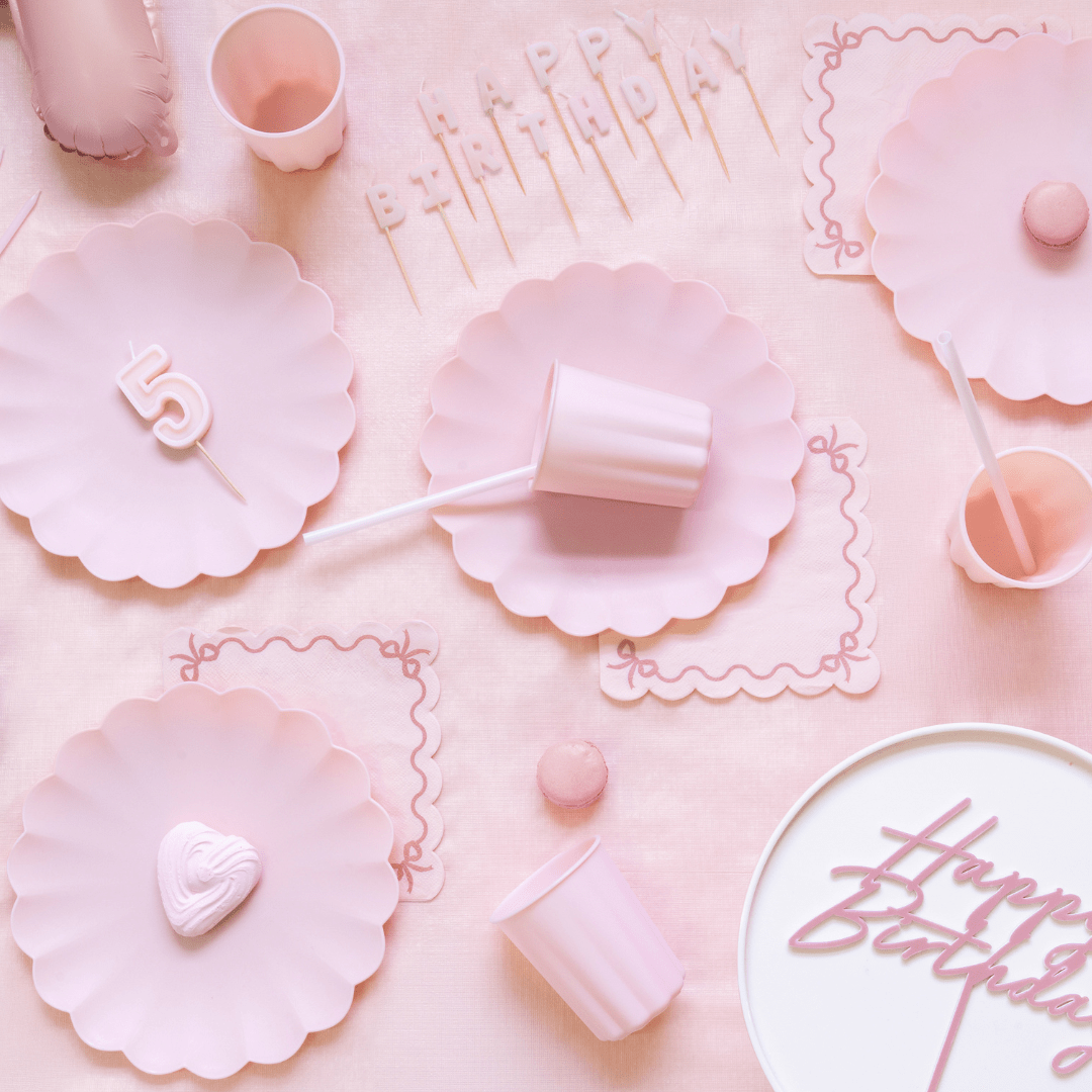 Light Pink Frill Plastic Party Cups x 4 - Eco Friendly Party party cups Light Pink Frill Plastic Party Cups x 4