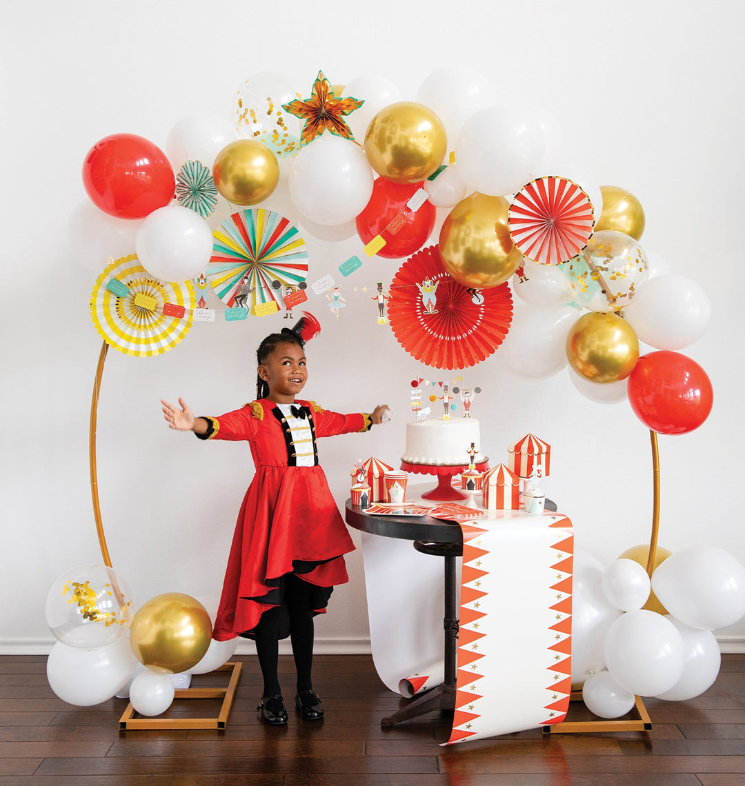 Step Right Up: How to Throw the Ultimate Carnival Theme Party