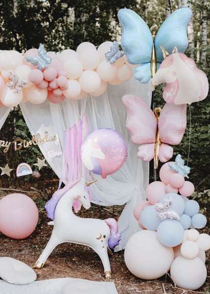 How to Style Your Unicorn Party