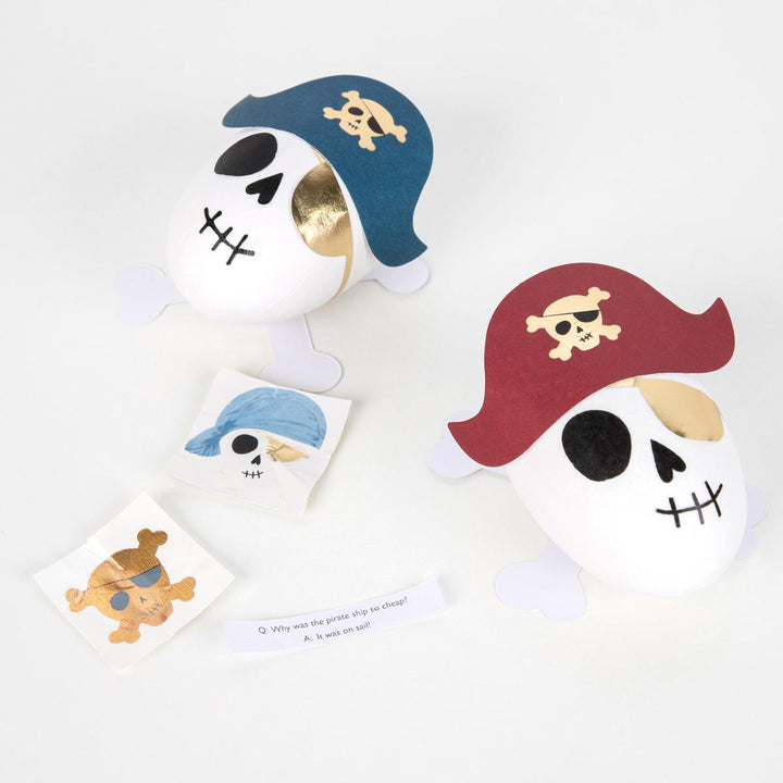 Pirate Skulls Surprise Balls x 3