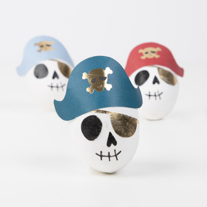 Pirate Skulls Surprise Balls x 3