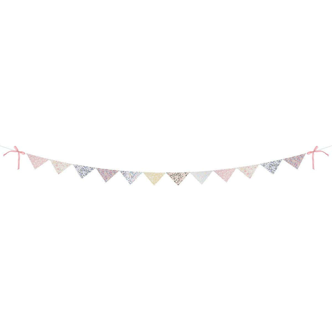Liberty Print Scallop Edge Party Garland