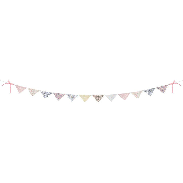 Liberty Print Scallop Edge Party Garland