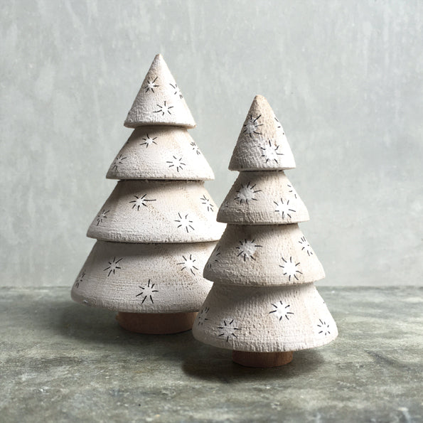 East of India Standing Wooden Dotty Christmas Tree - Small