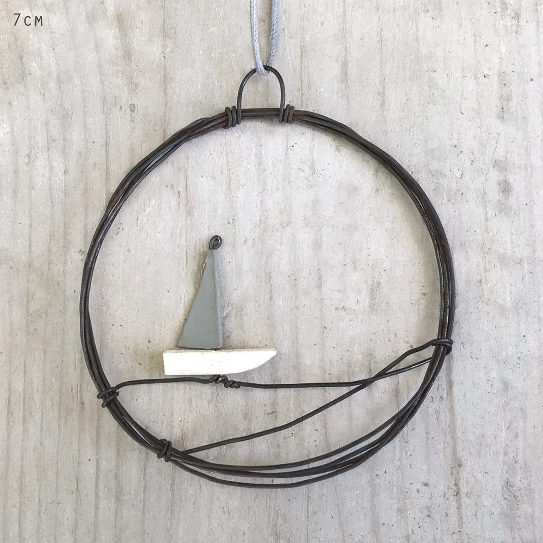 East of India Small Rusty Wire Wreath - Sail Boat