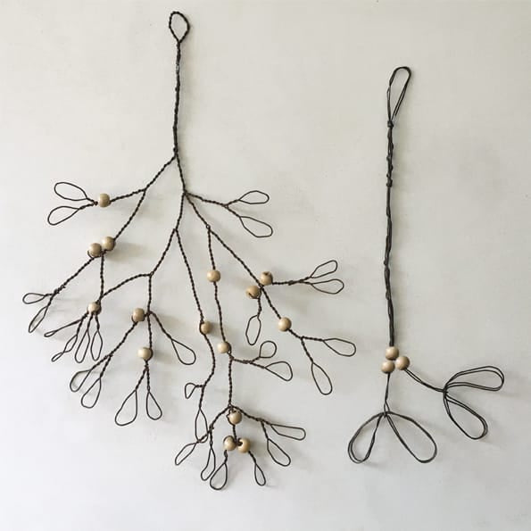 East of India Rusty Wire Mistletoe Christmas Decoration