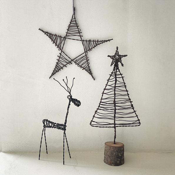 East of India Small Rusty Wire Standing Reindeer