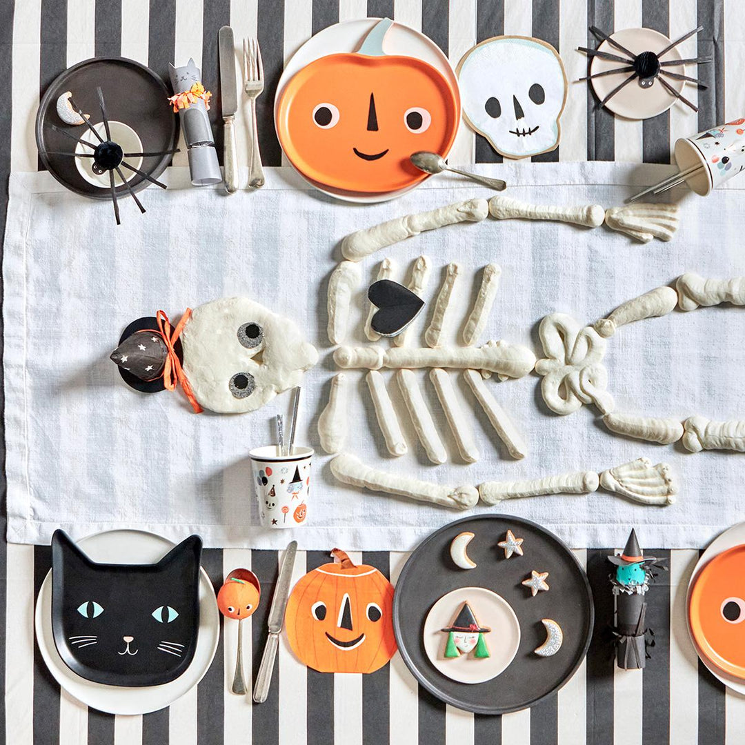 Black Cat Reusable Party Plate | Meri Meri Halloween Table party plates Black Cat Reusable Party Plate