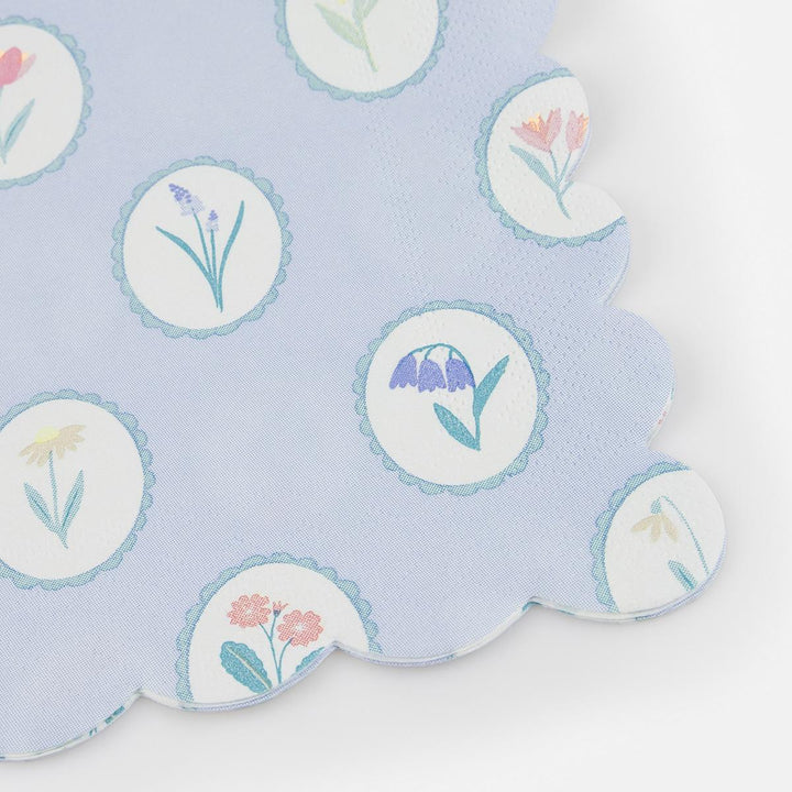 Bloomsbury Floral Large Party Napkins x 16 | Meri Meri party napkins Bloomsbury Floral Large Party Napkins x 16