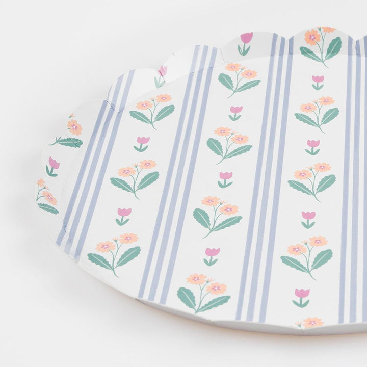 Bloomsbury Floral Side Party Plates x 8 | Meri Meri party plates Bloomsbury Floral Side Party Plates x 8