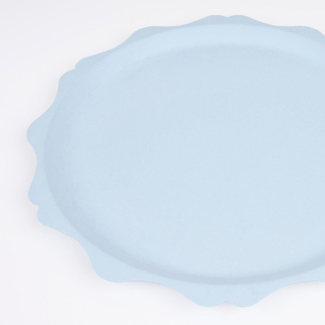 Blue Decorative Edge Compostable Dinner Party Plates x 8 | Meri Meri party plates Blue Decorative Edge Compostable Dinner Party Plates x 8