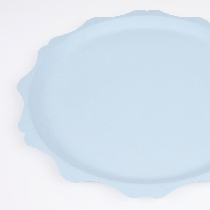 Blue Decorative Edge Compostable Dinner Party Plates x 8 | Meri Meri party plates Blue Decorative Edge Compostable Dinner Party Plates x 8