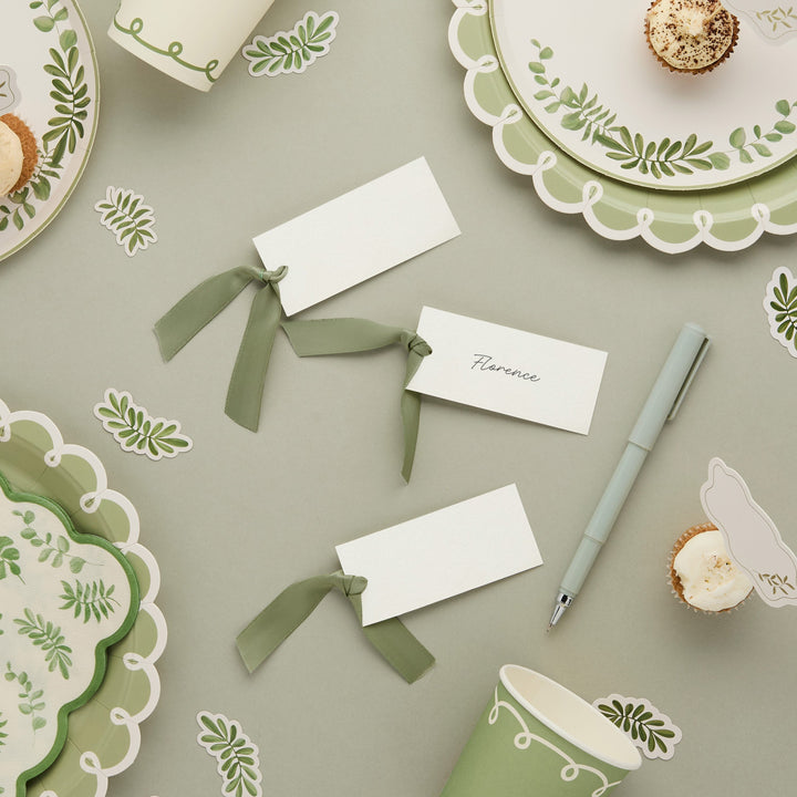 Botanical Party Place Cards with Satin Knot x 8 place cards Botanical Party Place Cards with Satin Knot x 8