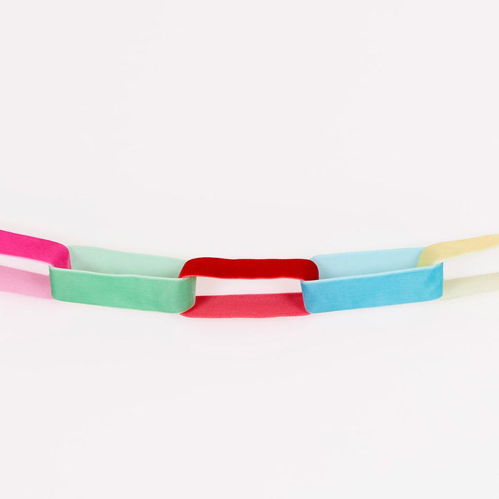 Bright Velvet Chain Link Party Garland Bunting Bright Velvet Chain Link Party Garland