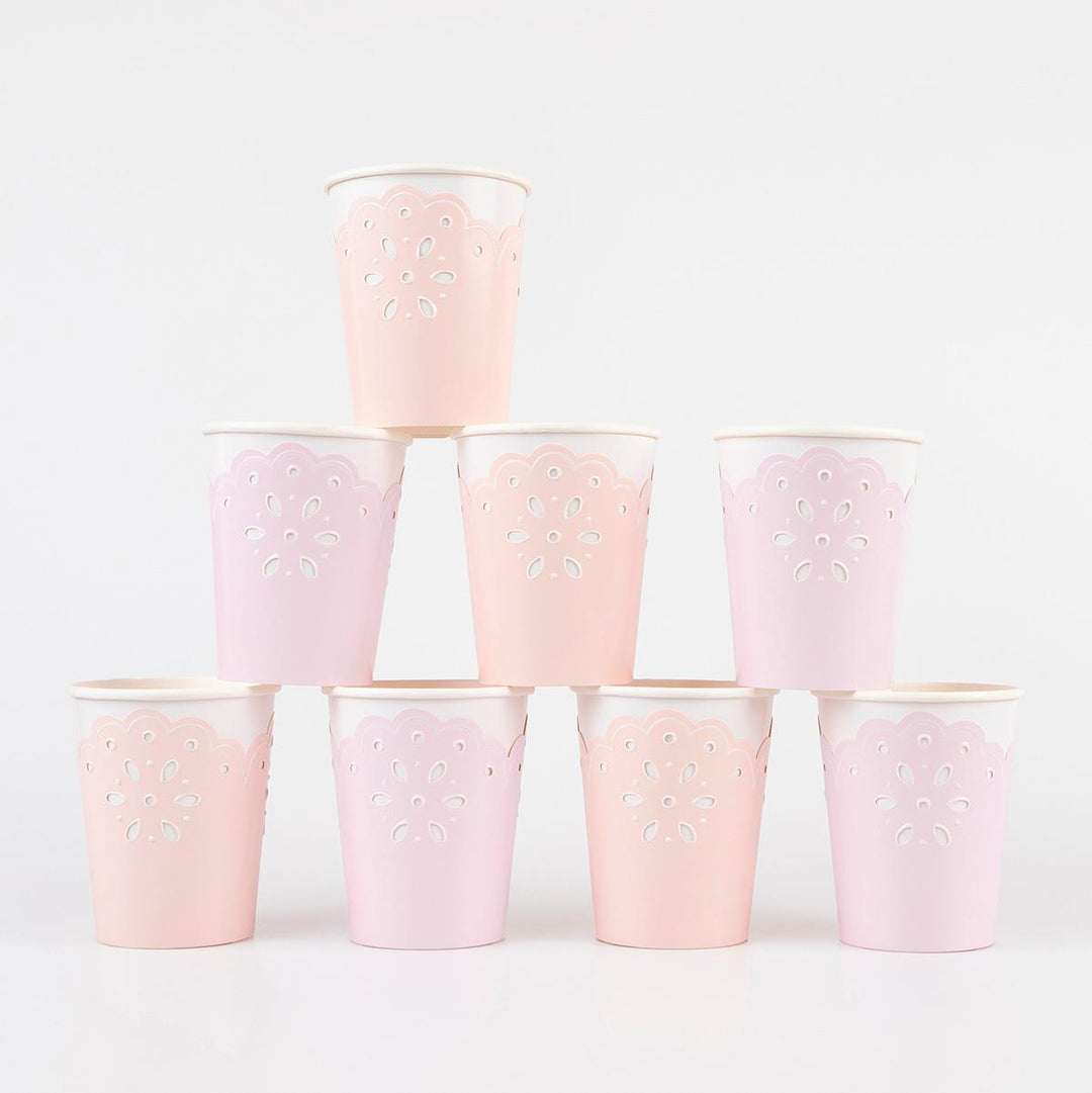 Broderie Anglaise Lace Party Cups x 8 | Meri Meri party cups Broderie Anglaise Lace Party Cups x 8