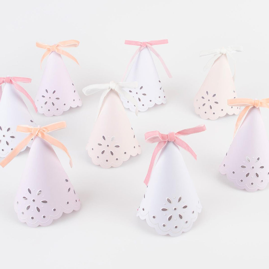 Broderie Anglaise Lace Party Hats x 8 | Meri Meri Party Hats Broderie Anglaise Lace Party Hats x 8