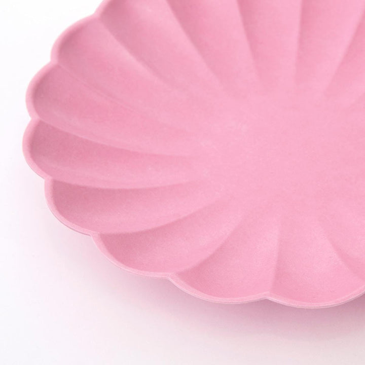 Bubblegum Pink Compostable Large Party Plates x 8 | Meri Meri party plates Bubblegum Pink Compostable Large Party Plates x 8