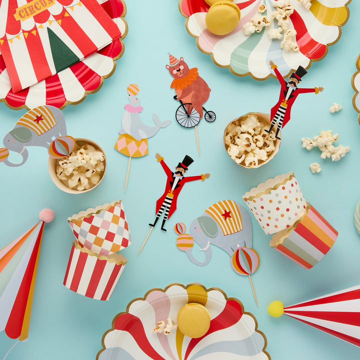 Circus Party Food Cups with Cupcake Picks x 12 cupcake cases Circus Party Food Cups with Cupcake Picks x 12