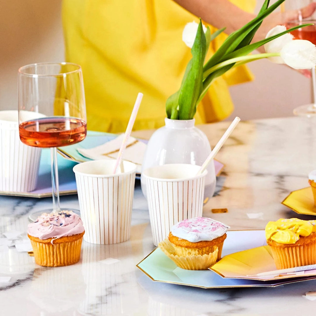 Coterie Party - White and Gold Pinstripe Paper Cups x 10 Paper Cup White and Gold Pinstripe Paper Cups x 10