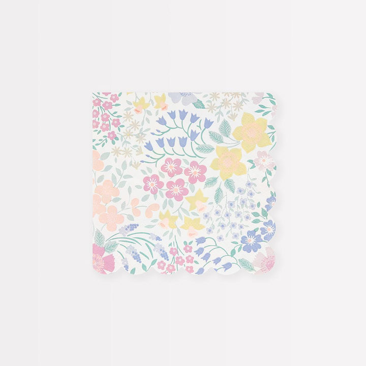 Cottage Garden Small Party Napkins x 16 | Meri Meri party napkins Cottage Garden Small Party Napkins x 16