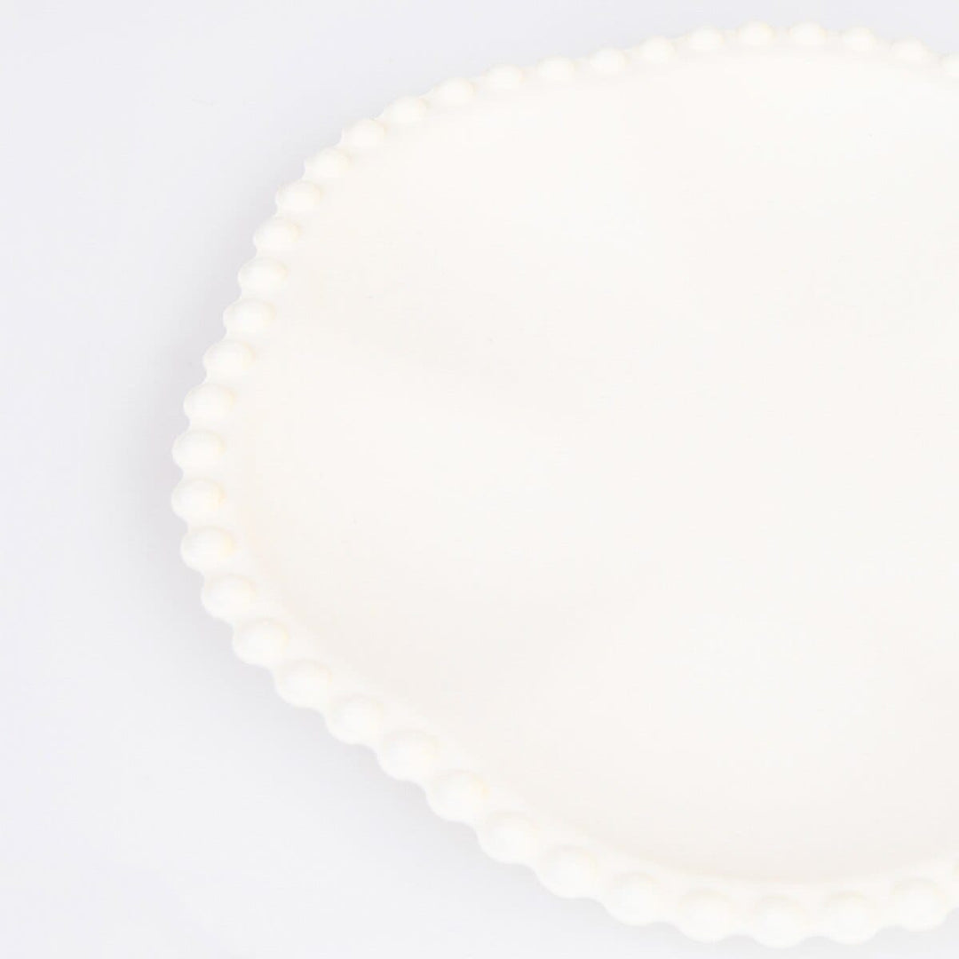 Cream Dot Edged Flower Compostable Side Party Plates x 8 | Meri Meri party plates Cream Dot Edged Flower Compostable Side Party Plates x 8
