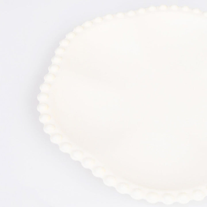 Cream Dot Edged Flower Compostable Side Party Plates x 8 | Meri Meri party plates Cream Dot Edged Flower Compostable Side Party Plates x 8