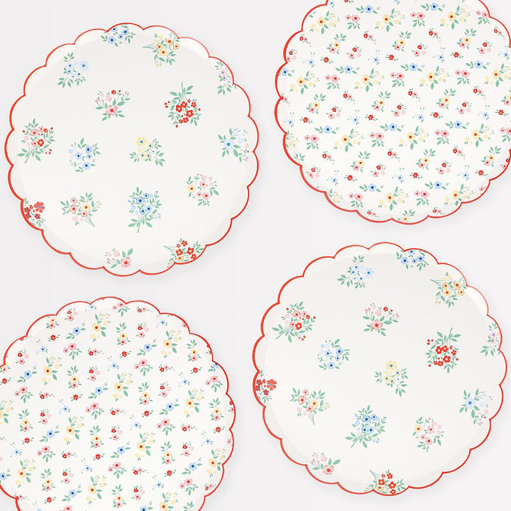 Ditsy Posy Scalloped Side Party Plates x 8 | Meri Meri party plates Ditsy Posy Scalloped Side Party Plates x 8