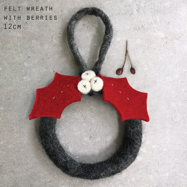 East of India Grey Felt Christmas Wreath with White Berries Wreath East of India Felt Wreath Hanging Decoration - Grey with White Berries