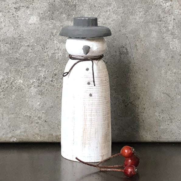 East of India Large Wooden Snowman Christmas Decoration Christmas Decoration East of India Wooden Snowman Christmas Decoration - Large