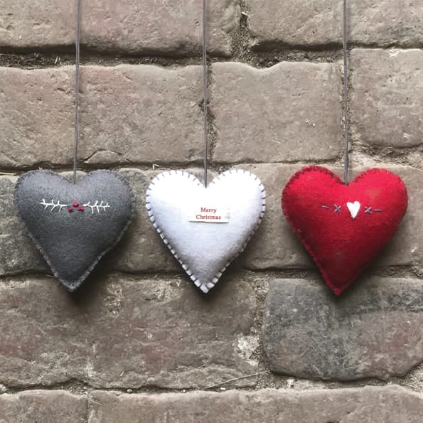 East of India Medium Grey Embroidered Heart, Berry Branch gift East of India Medium Embroidered Heart - Grey Berry Branch