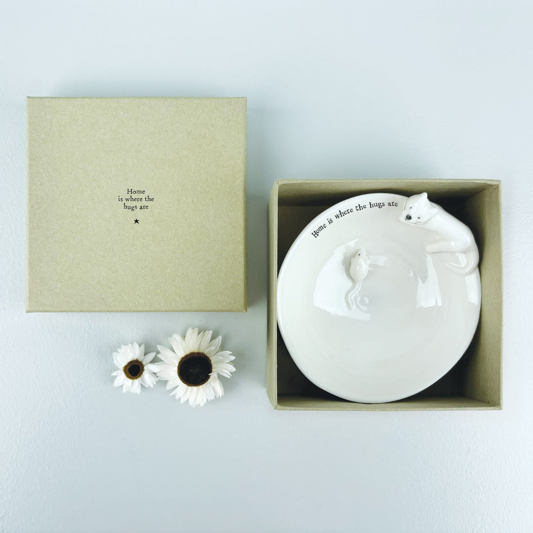 East of India Medium Porcelain Animal Bowl, Cat &amp; Mouse dish East of India Medium Porcelain Animal Bowl - Cat &amp; Mouse