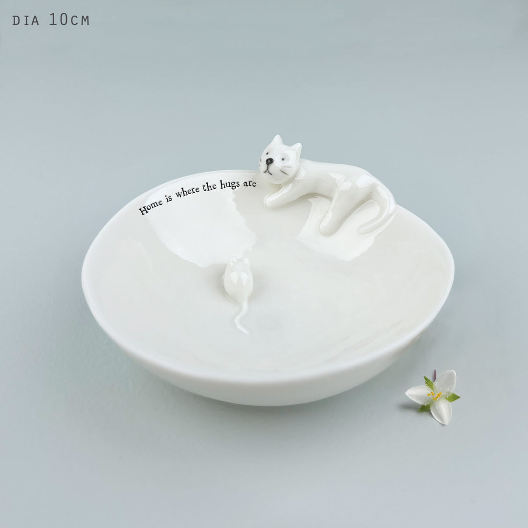 East of India Medium Porcelain Animal Bowl, Cat &amp; Mouse dish East of India Medium Porcelain Animal Bowl - Cat &amp; Mouse