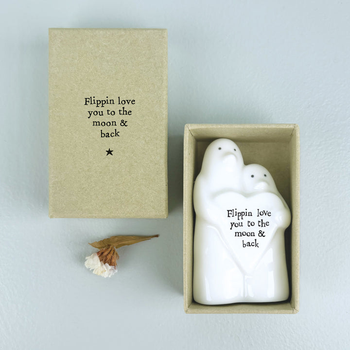 East of India Porcelain Animal Couple Ornament, Penguins ornament East of India Porcelain Animal Couple Ornament - Penguins