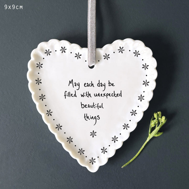 East of India Scallop Heart - Each day filled beautiful things Hanging Decoration East of India Scallop Heart - Each day filled beautiful things