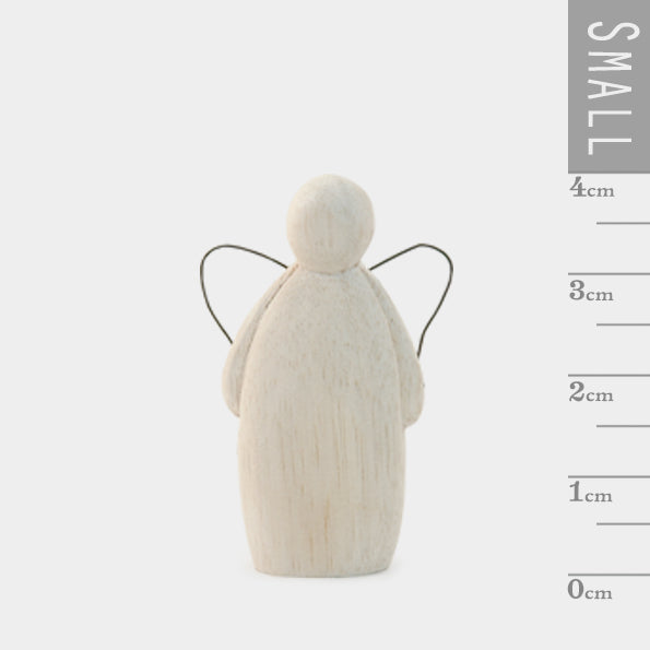 East of India Small Natural Wooden Angel Christmas Decoration Christmas Decoration East of India Small Wooden Angel Christmas Decoration - Natural