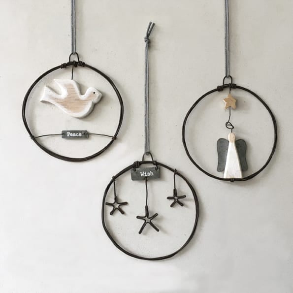 East of India Small Rusty Wire Wreath | Angel Wreath East of India Small Rusty Wire Wreath Christmas Decoration - Angel