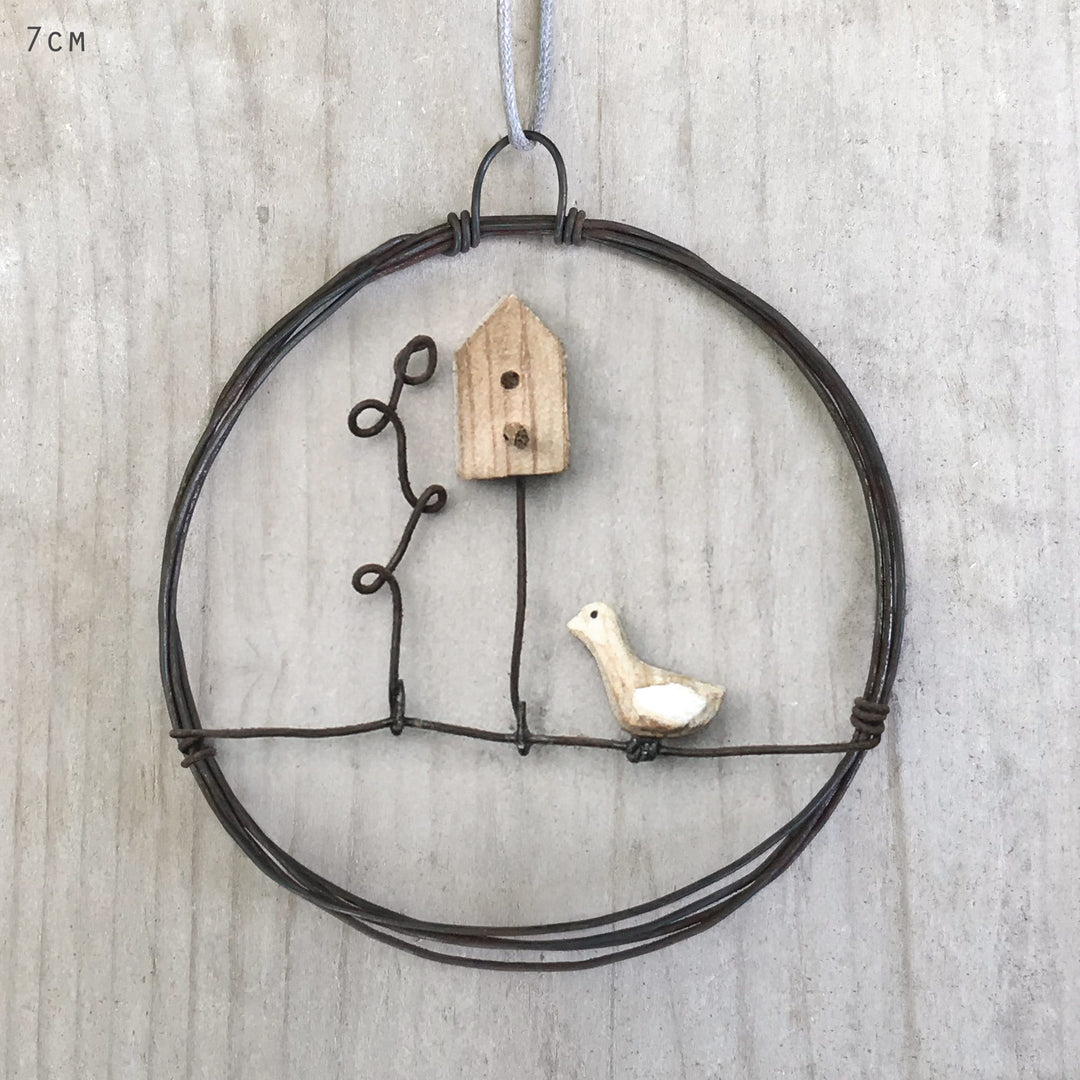 East of India Small Rusty Wire Wreath | Bird House Wreath East of India Small Rusty Wire Wreath - Bird House