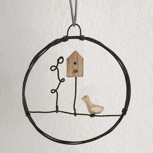 East of India Small Rusty Wire Wreath | Bird House Wreath East of India Small Rusty Wire Wreath - Bird House