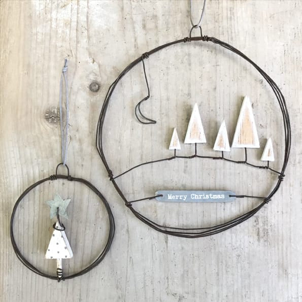 East of India Small Rusty Wire Wreath | Christmas Tree Wreath East of India Small Rusty Wire Wreath Christmas Decoration - Christmas Tree