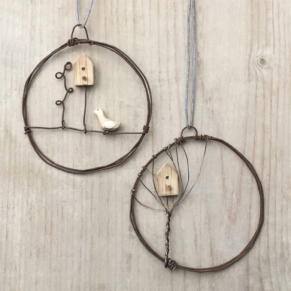 East of India Small Rusty Wire Wreath, Tree House Wreath East of India Small Rusty Wire Wreath - Tree House