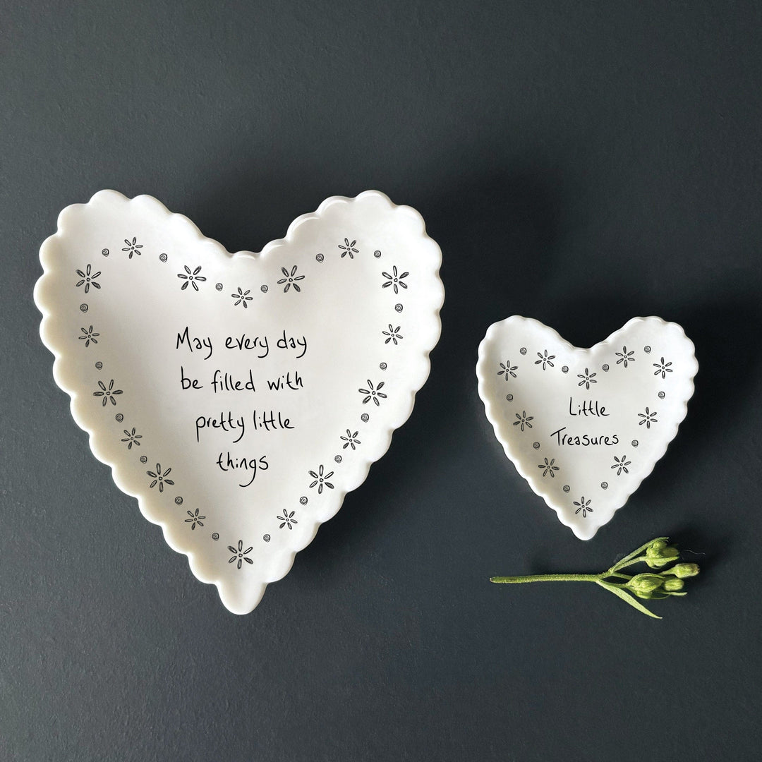 East of India Small Scallop Heart Dish – Little treasures ring dish East of India Small Scallop Heart Dish – Little treasures