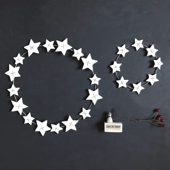 East of India Small White Wooden Star Wreath Wreath East of India White Wooden Star Wreath - Small