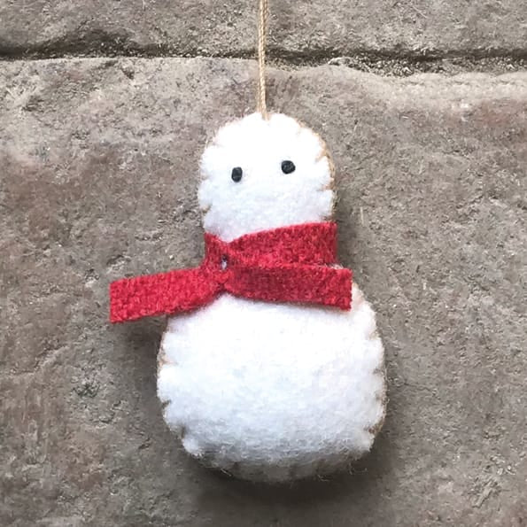 East of India Tiny Felt Snowman Christmas Tree Decoration Christmas Decoration East of India Felt Snowman Christmas Tree Decoration - Tiny