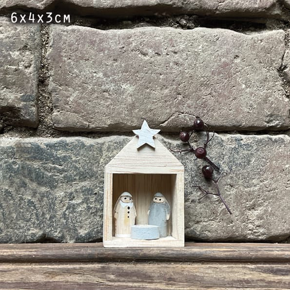 East of India Tiny Wooden Nativity Set in Stable Christmas Decoration East of India Tiny Wooden Nativity Set in Stable