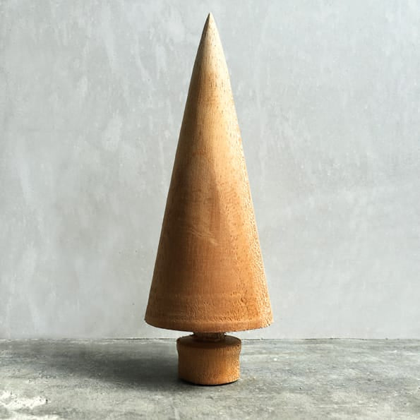 East of India Turned Wooden Christmas Tree, Plain Christmas Decoration East of India Turned Wooden Christmas Tree - Plain