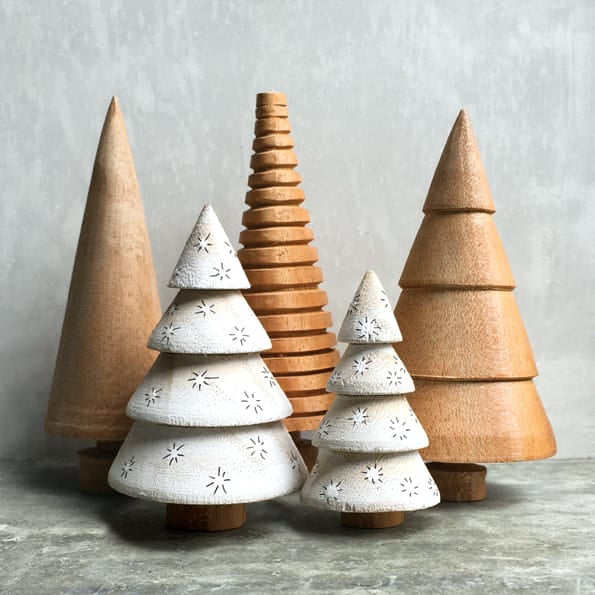 East of India Turned Wooden Christmas Tree, Plain Christmas Decoration East of India Turned Wooden Christmas Tree - Plain