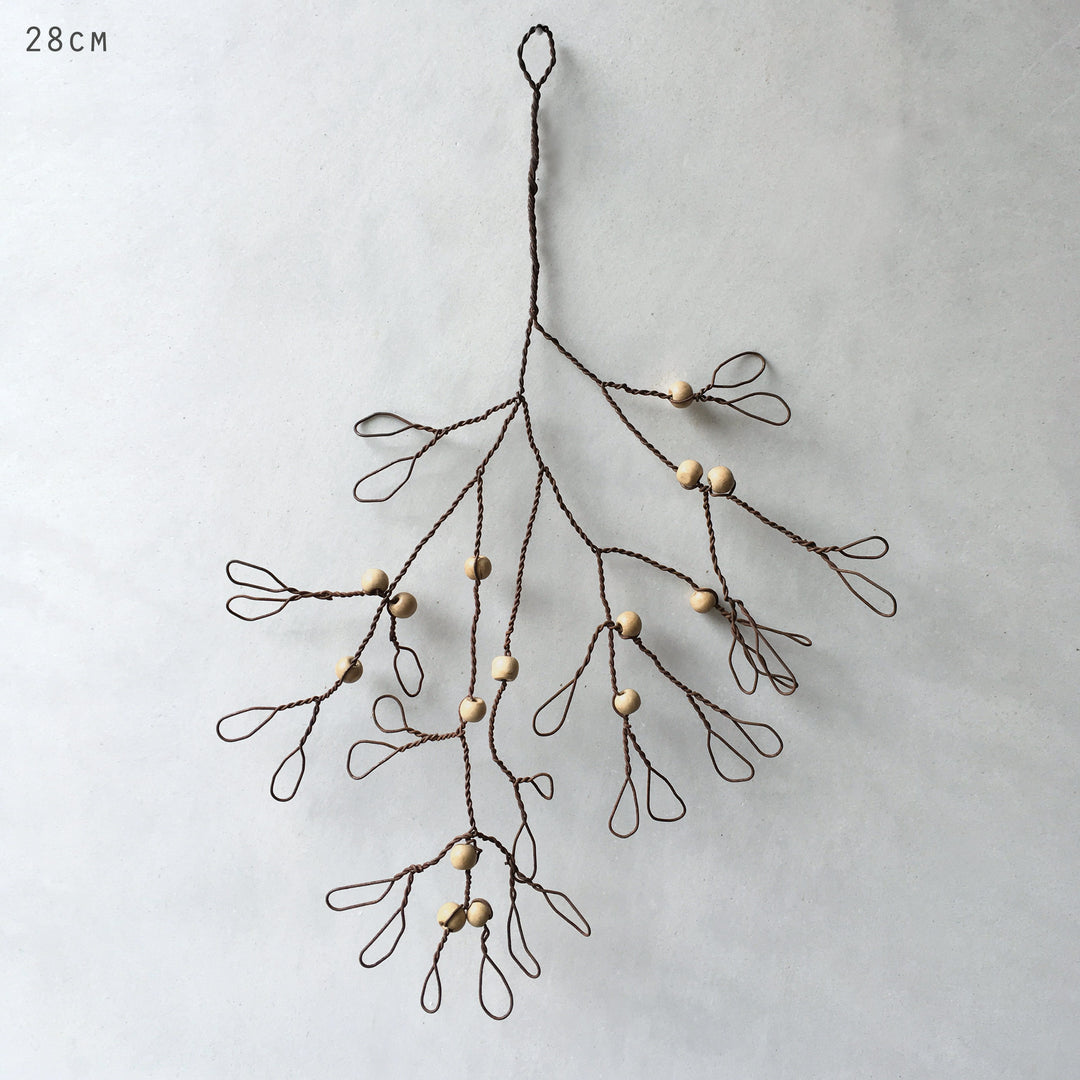 East of India Wire Mistletoe Bunch Hanging Decoration Hanging Decoration East of India Wire Mistletoe Bunch Hanging Decoration
