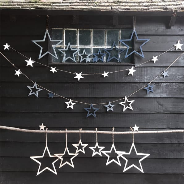 East of India Wooden Hanging Outline Star Set | Natural Hanging Decoration East of India Wooden Hanging Outline Star Set - Natural